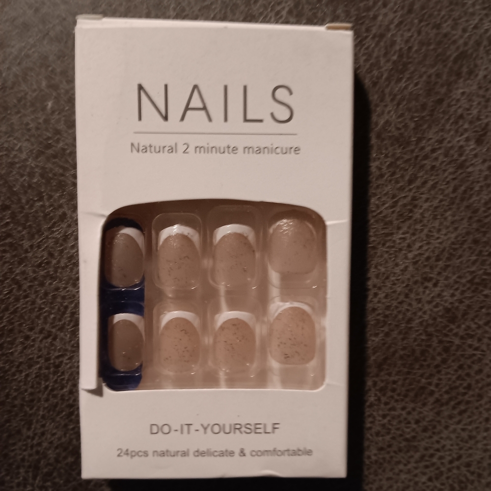 Natural DIY Manicure Nails Set